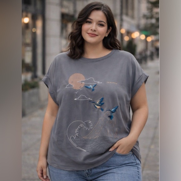 YoungLA Tops - Gray Graphic T-Shirt with Bird and Wave Design